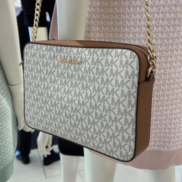 Michael Kors Jet Set Item Large East West Zip Crossbody Vanilla - Picture 15 of 16